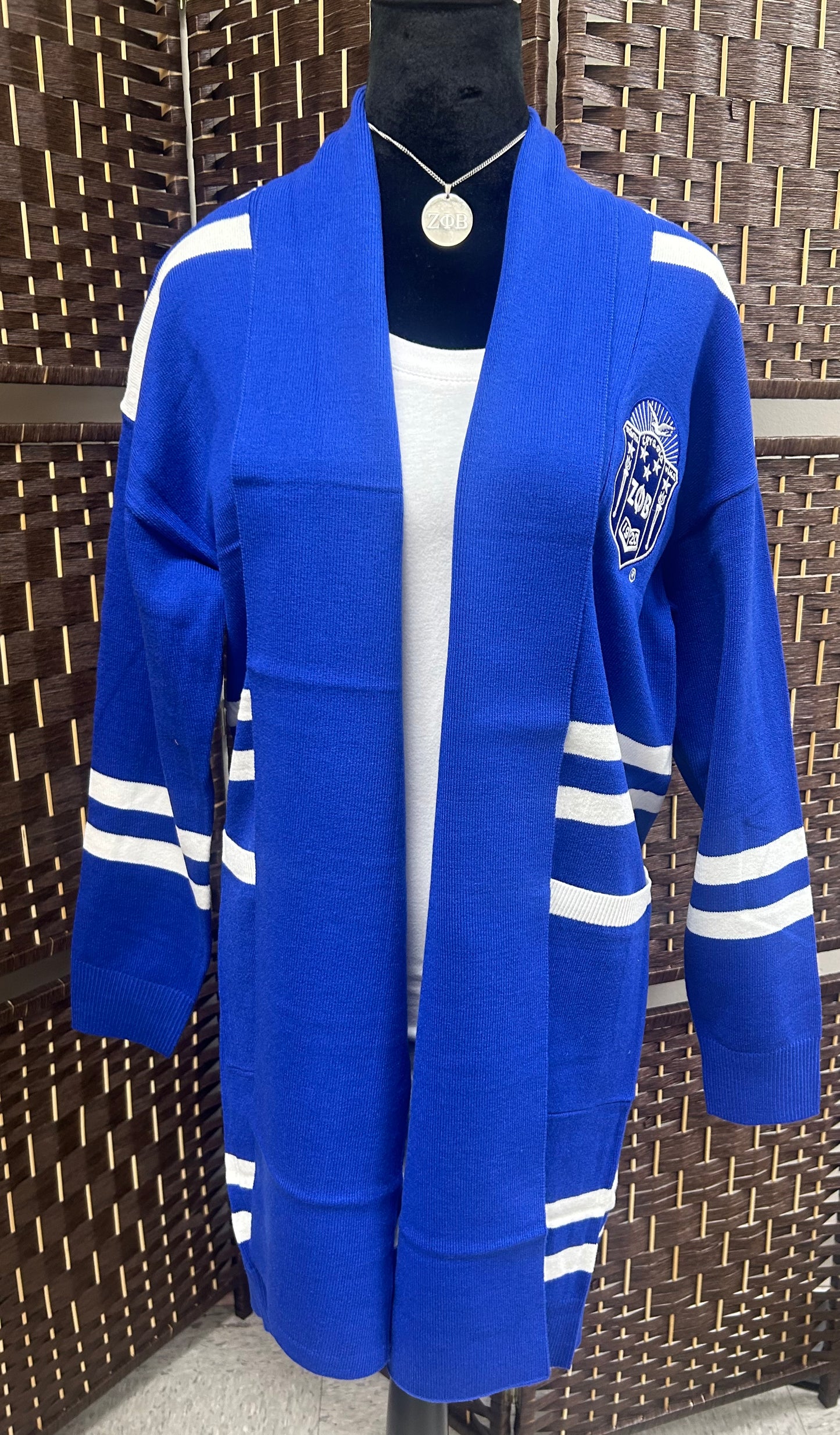 Striped Finer Woman Cardigan