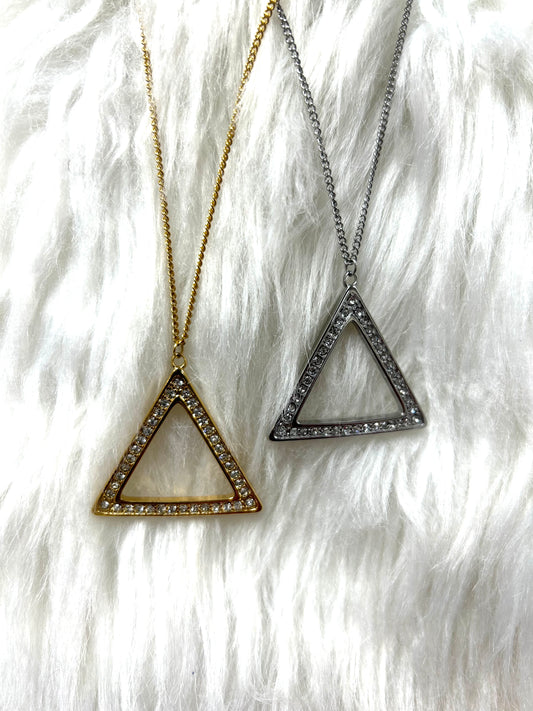 Delta Sigma Theta - speckled Pyramid Necklace