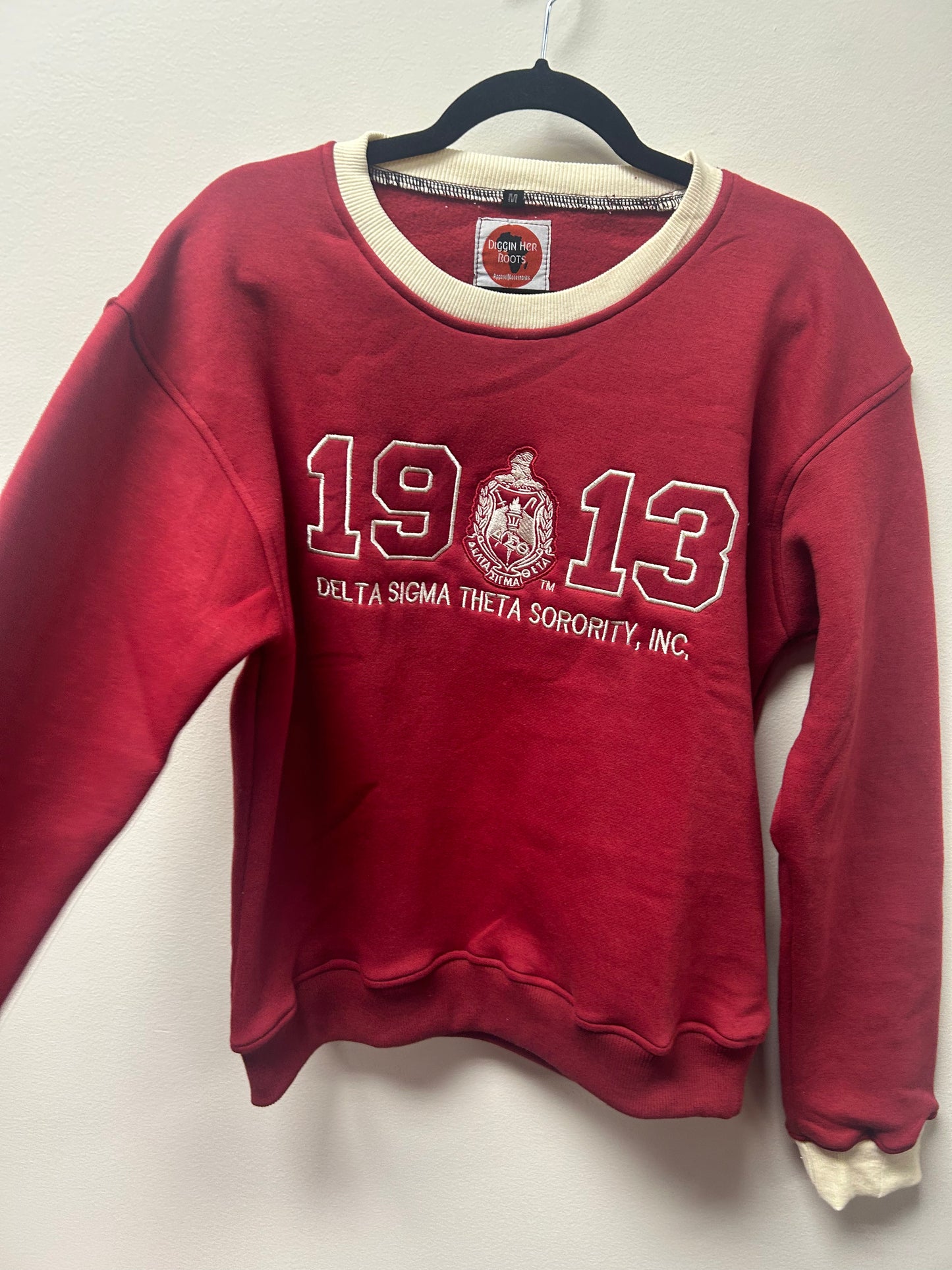 DELTA SIGMA THETA Retro Sweatshirt- Crimson and Cream
