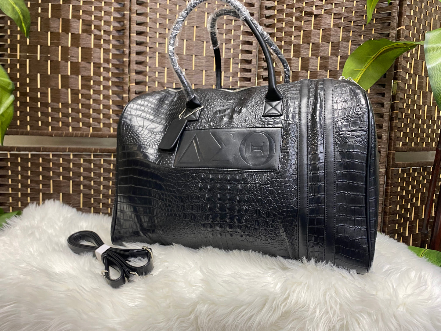 Deluxe Delta Travel Set - with WHEELS