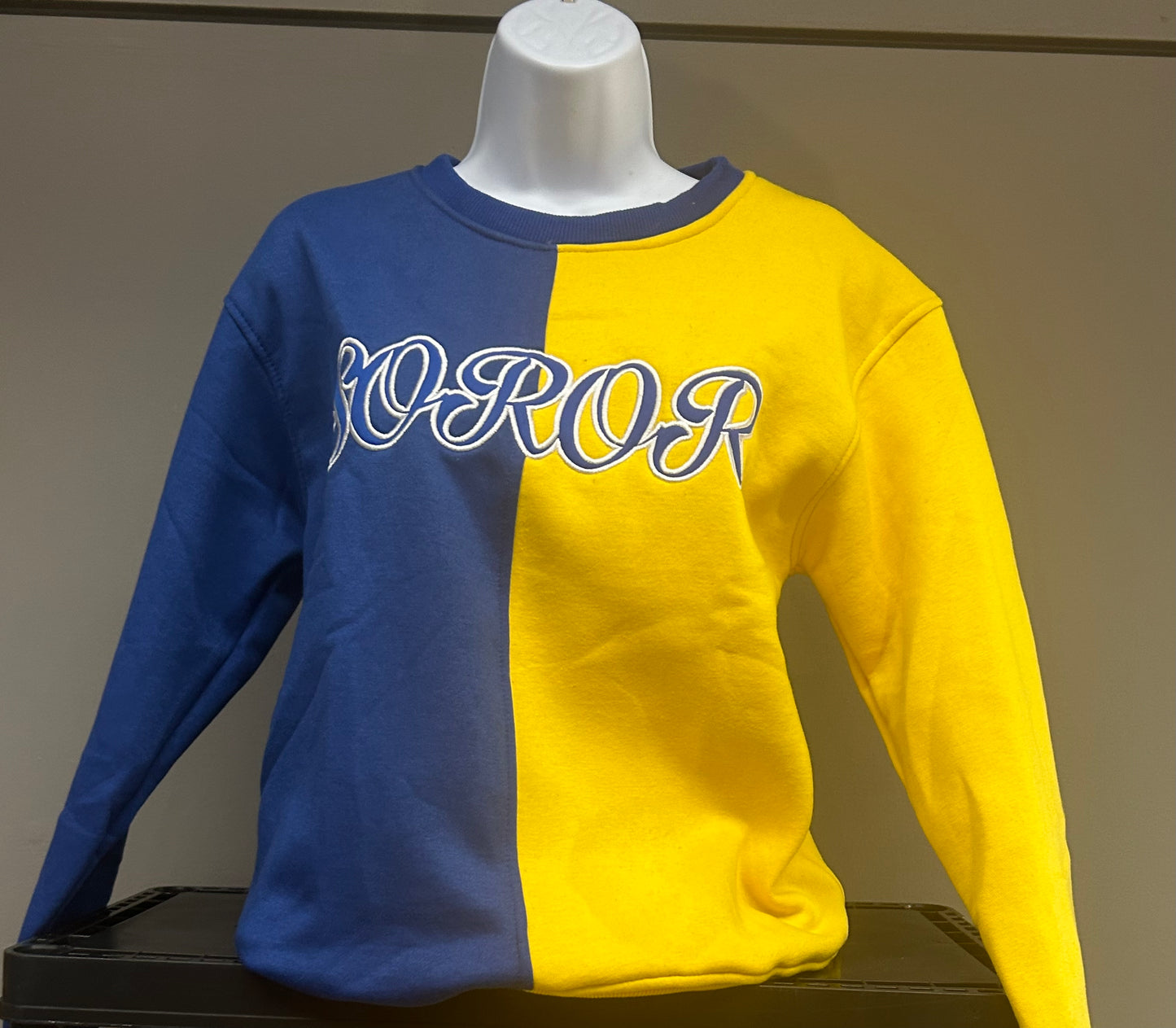 SOROR SWEATSHIRT