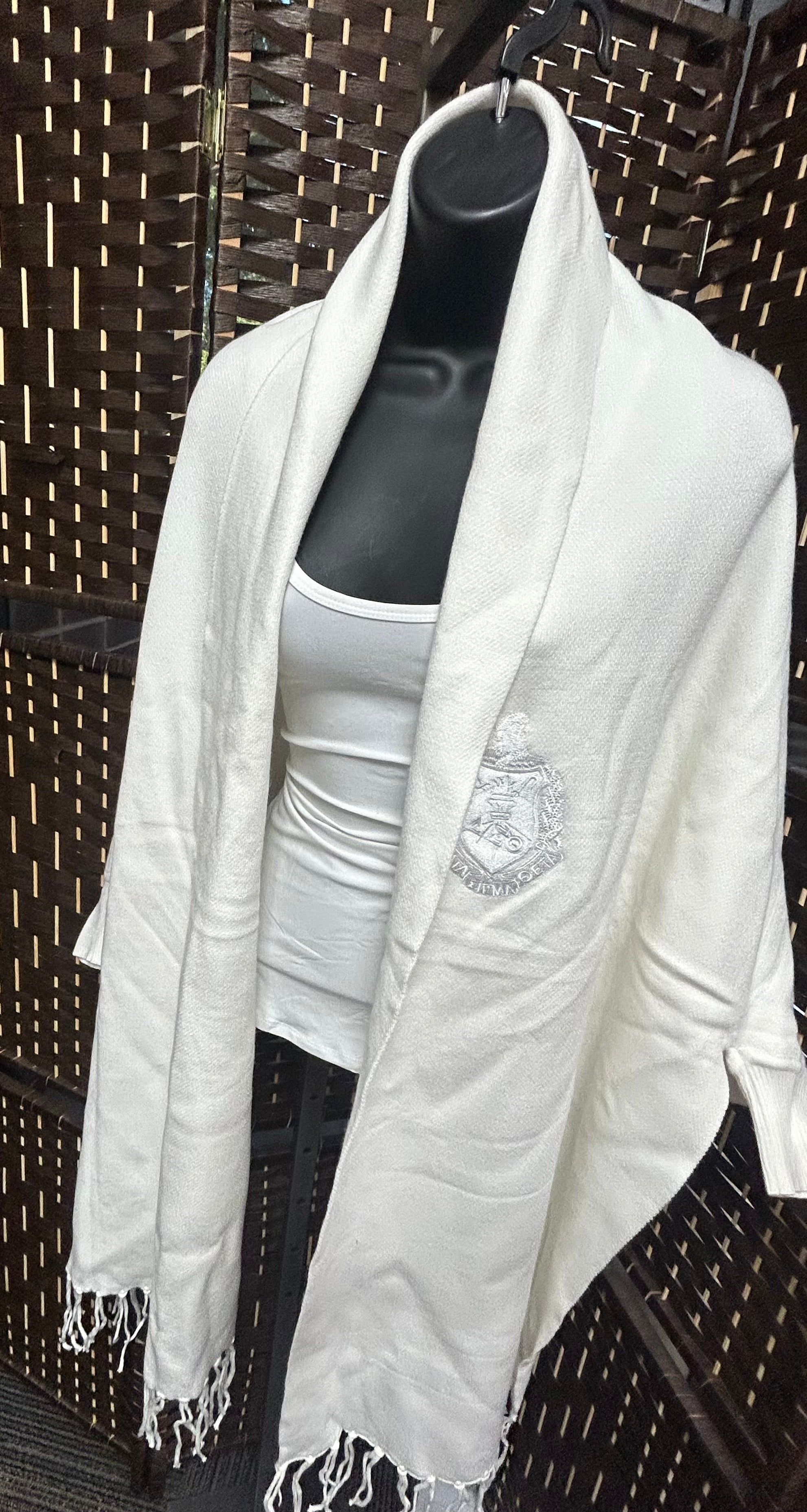 White on white Delta Sigma Theta- Delta Diva Shawl – Diggin Her Roots ...