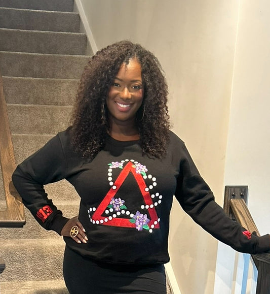 DELTA SIGMA THETA PYRAMID SWEATSHIRT