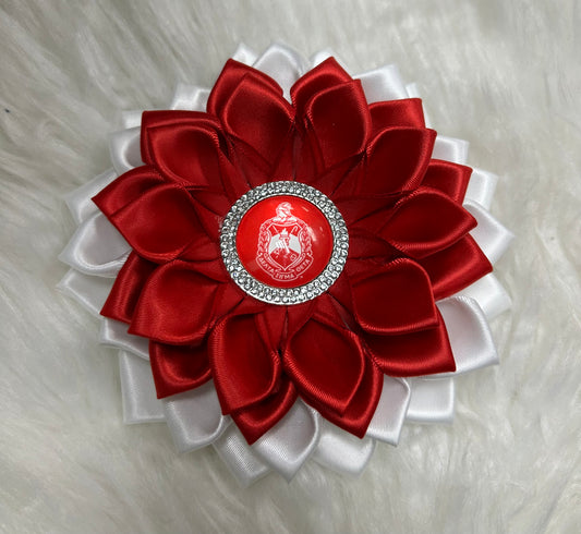 Delta Sigma Theta - Pendant Brooch