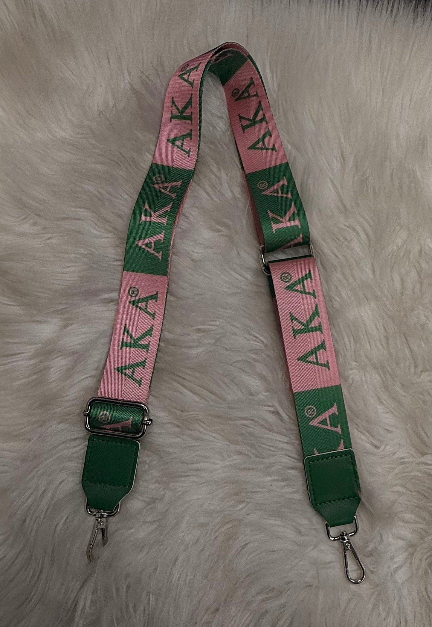 Adjustable purse strap