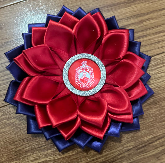 Delta Sigma Theta - Pendant Brooch